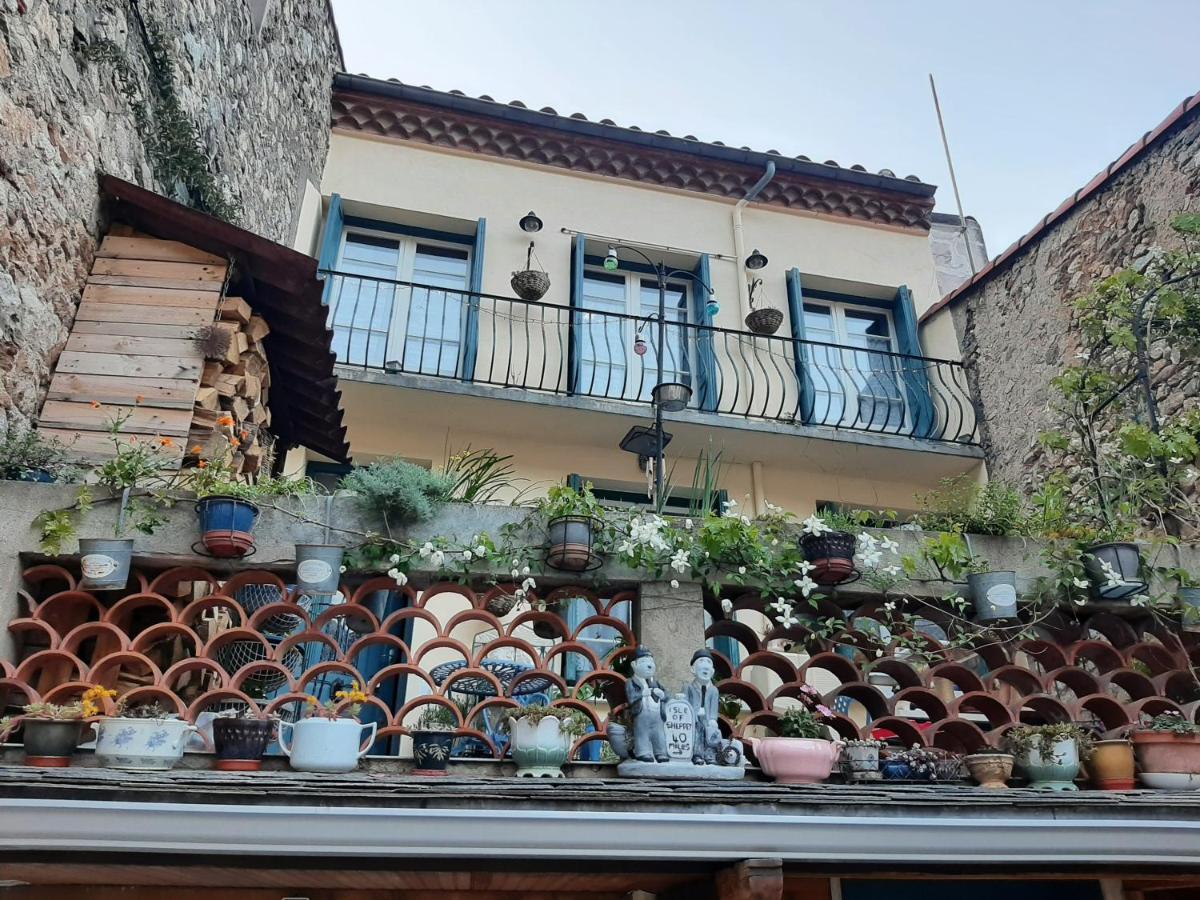 Les Chambres Chouettes Villefranche-de-Conflent Luaran gambar